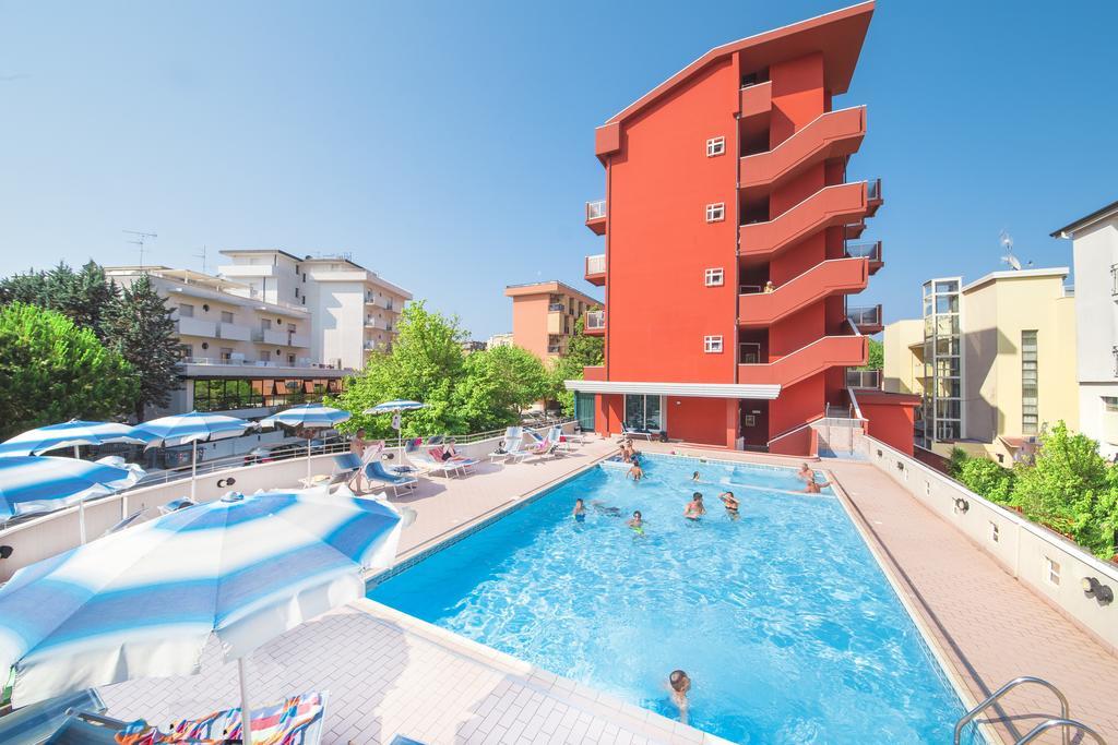 Family Hotel Mediterraneo - Azzurro Club Cesenatico Exteriér fotografie